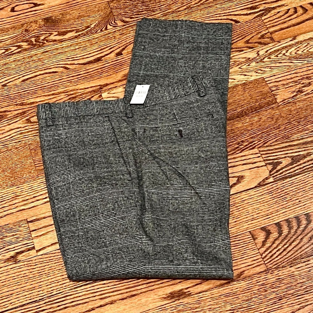 Banana Republic Men's Black and Gray Checkered Pants